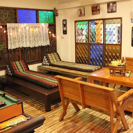 Absolute House Hostel Chiang Mai Exterior photo