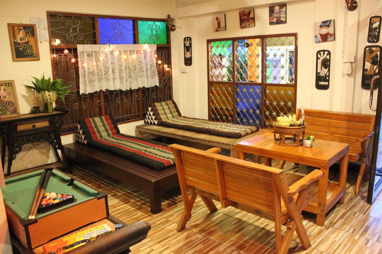 Absolute House Hostel Chiang Mai Exterior photo