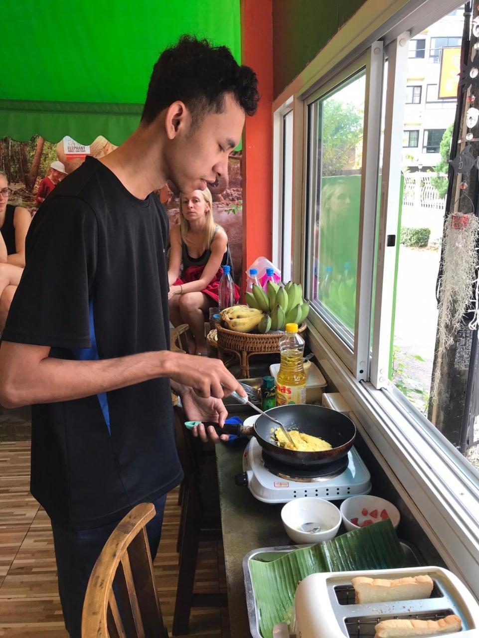 Absolute House Hostel Chiang Mai Exterior photo