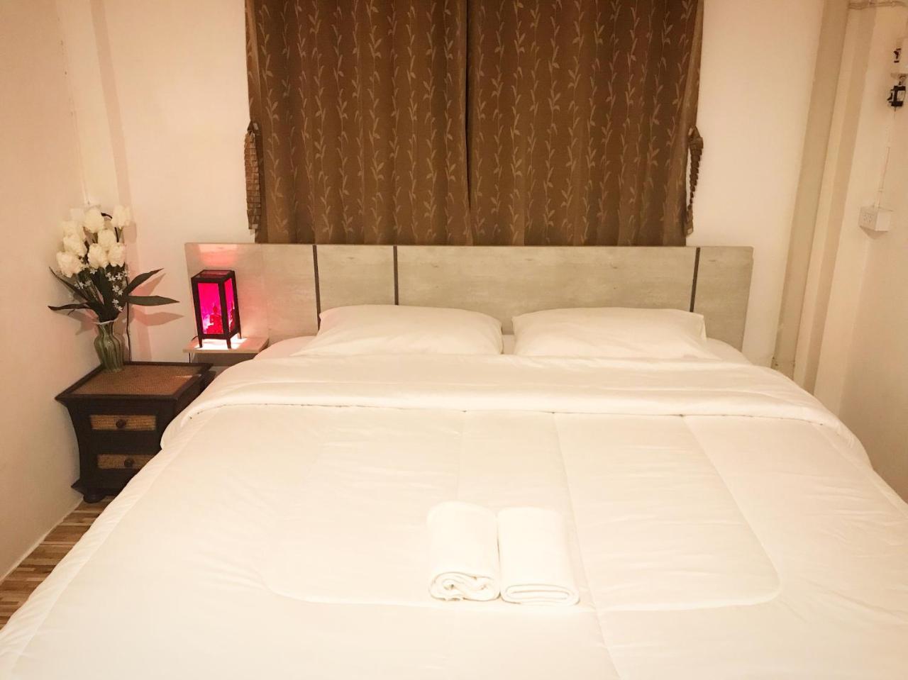 Absolute House Hostel Chiang Mai Exterior photo